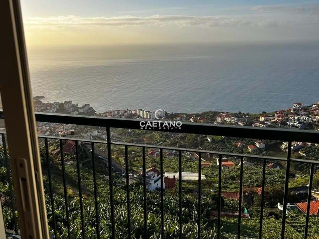 Moradia T3 em Banda – Câmara de Lobos – Vista Mar Deslumbrante, Câmara de Lobos, Câmara de Lobos