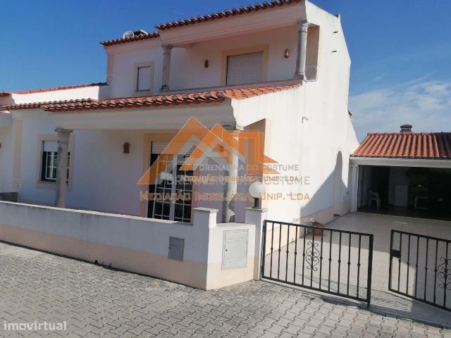 Moradia T3 em bidos e Sobral da Lagoa