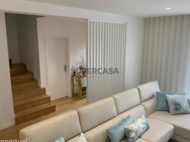Moradia T3 em Calvaria de Cima