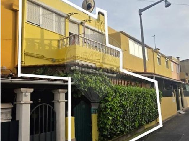 Moradia T3 em Camarate, Unhos e Apelação