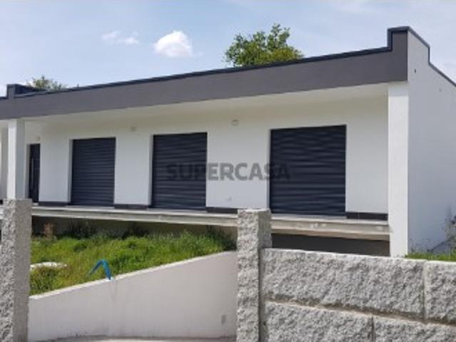 Moradia T3 em Campo