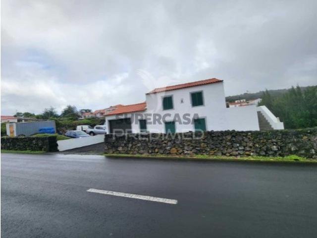 Moradia T3 em Candelária