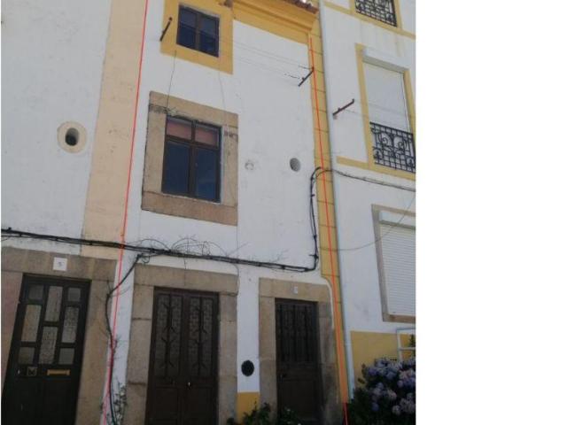 MORADIA T3 EM CASTELO DE VIDE | 26083103988