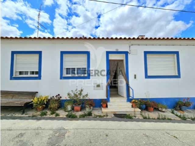 Moradia T3 em Castro Verde e Casével