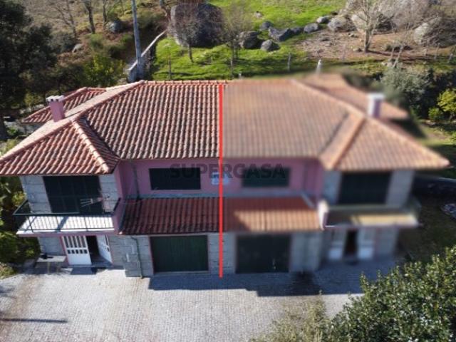 Moradia T3 em Carvalheira Terras de Bouro
