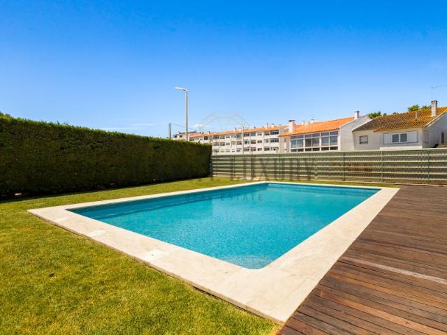 Moradia T3 em Condomínio com piscina