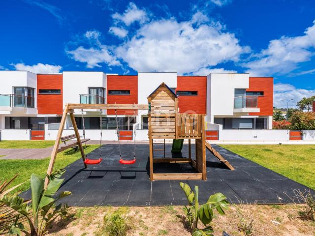 Moradia T3 em Condomínio Privado | Oeiras