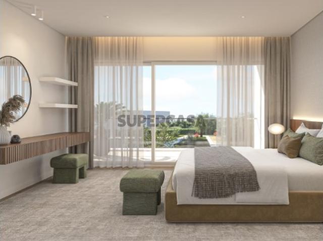 Moradia T3 em condomínio residencial em Portimão, Algarve