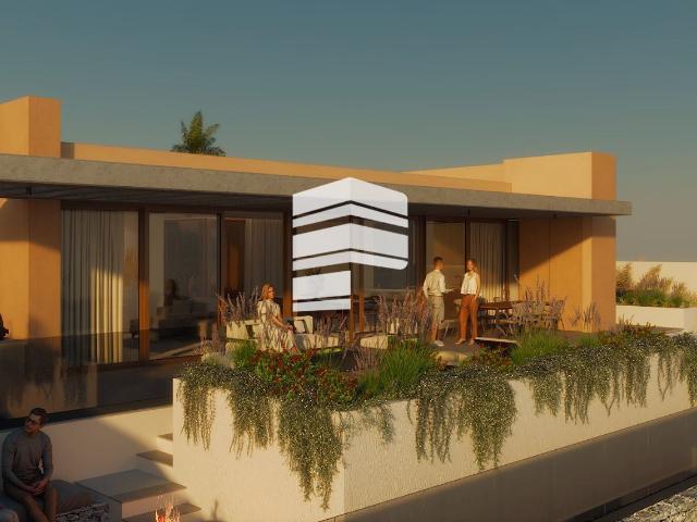 Moradia T3 em construção Calheta