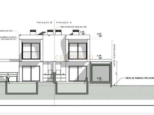 Moradia T3 em construção com possiblidade de piscina
