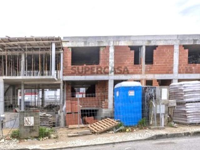 Moradia T3 em construção na Amoreira