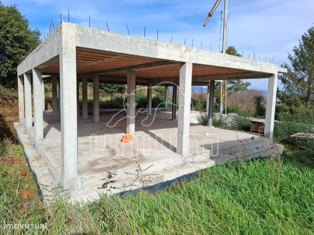 Moradia T3 em construo Vilarelho Caminha