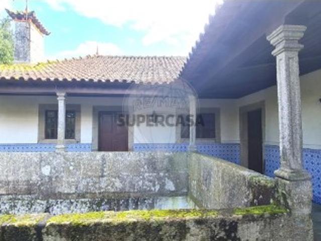 Moradia T3 em Correlhã