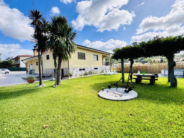 Moradia T3 em Cruz, Vila Nova de Famalicão