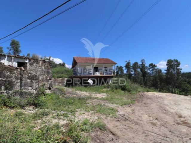 Moradia T3 em Sande, Vilarinho, Barros e Gomide