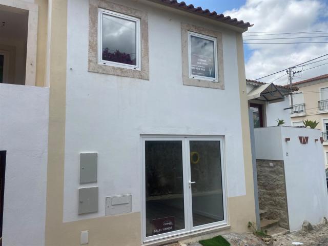 Moradia T3 em Estado Novo 110m² A Dos Negros