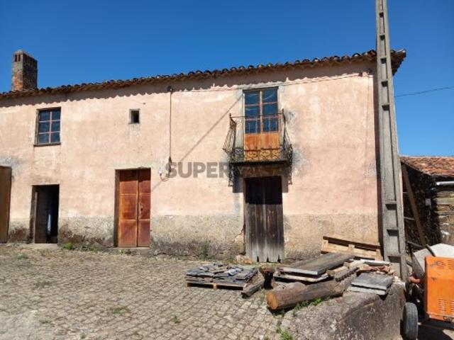 Moradia T3 em Estreito Vilar Barroco