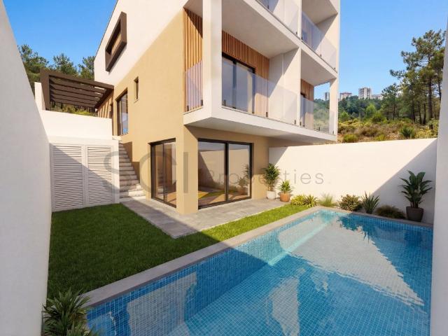 Moradia T3 em Fernão Ferro com Piscina e Arrumos 122m² Fernão Ferro