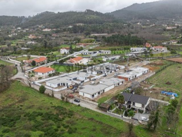 Moradia T3 em Ferreiros, Prozelo e Besteiros