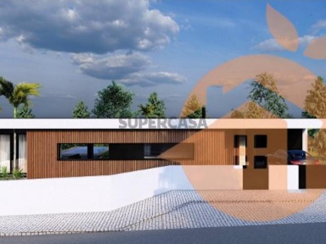 Moradia T3 em Ferreiros, Prozelo e Besteiros