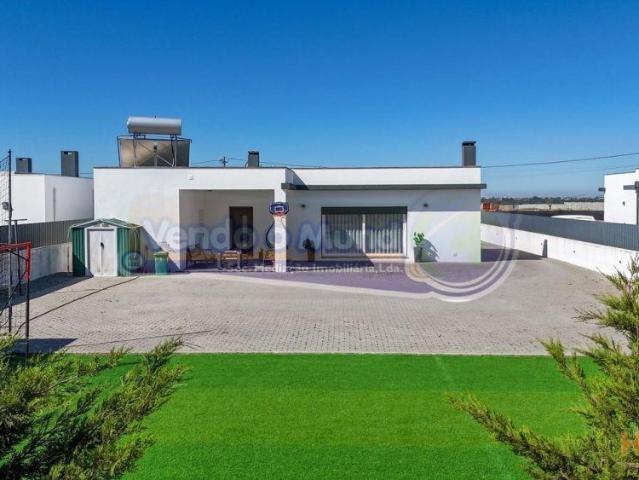 Moradia T3 em Foros de Salvaterra F838 | 26084086575