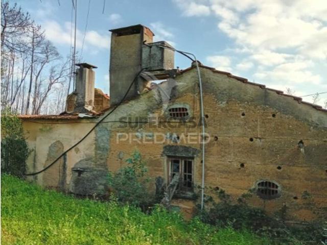 Moradia T4 em Freixianda, Ribeira do Fárrio e Formigais