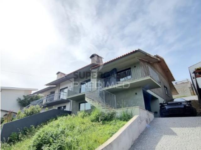 Moradia T3 em Gondomar São Cosme, Valbom e Jovim