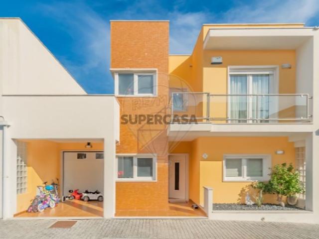 Moradia T3 em Lourinhã e Atalaia