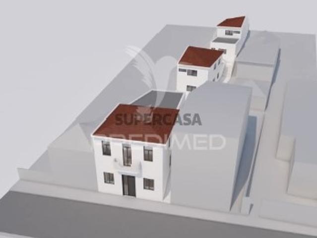 Moradia T3 em Peso da Régua e Godim