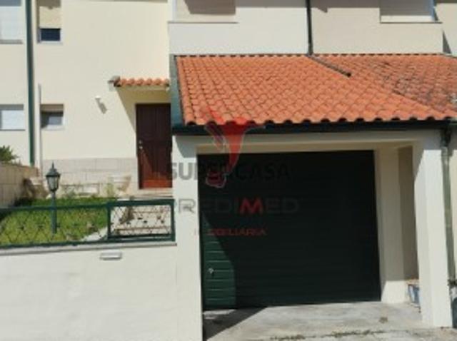 Moradia T3 em Peso da Régua e Godim