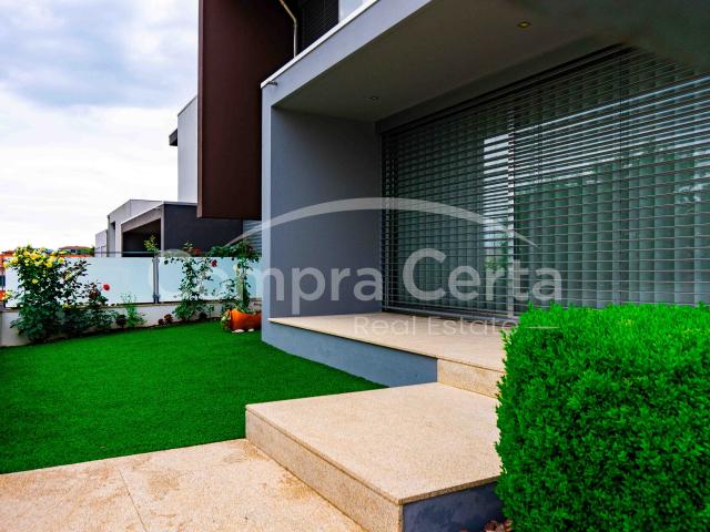 MORADIA T3 EM PONTE, GUIMARÃES