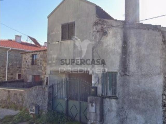 Moradia T3 em Rebordainhos e Pombares