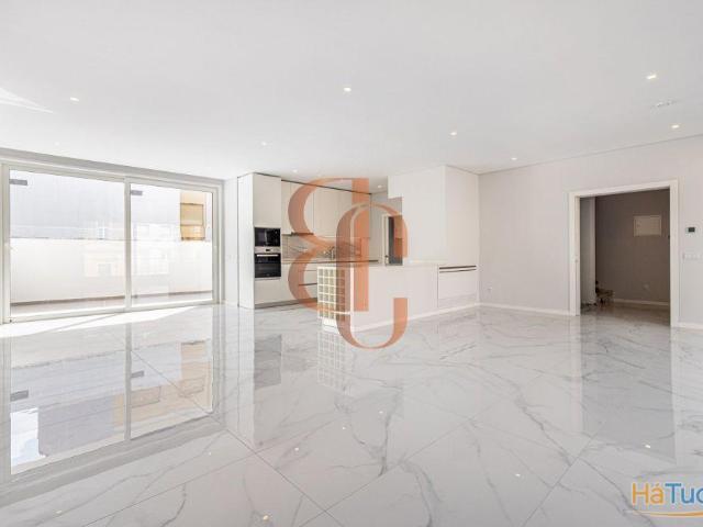 Moradia T3 em Rio Maior | 26084065714