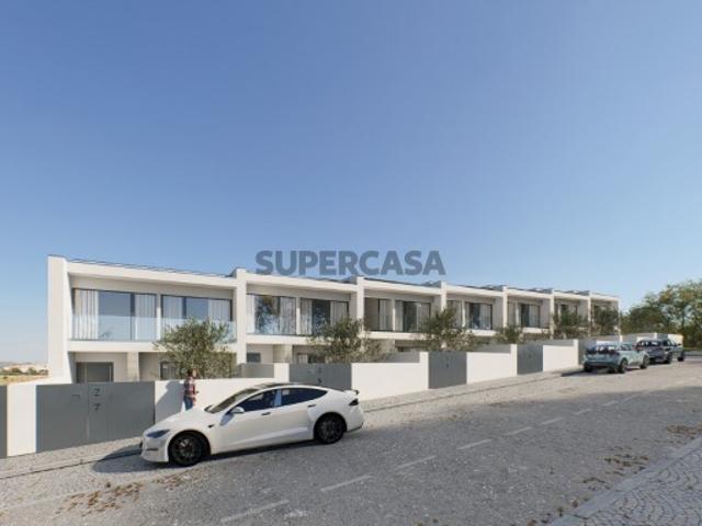 Moradia T3 em S. Cosme