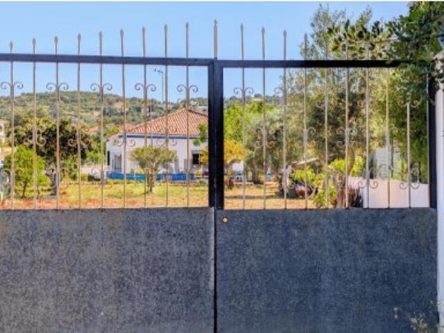 Casa de aldeia de um piso com 3 quartos nos arredores de São Brás de Alportel