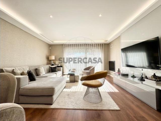 Moradia T3 em São Domingos de Rana
