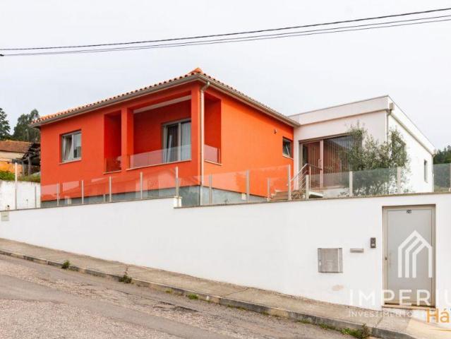 Moradia T3 em São João de Loure | 26084059844