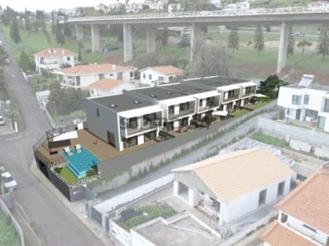 Moradia T3 em São Martinho