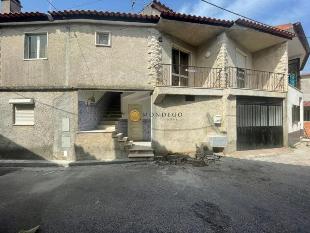 Moradia T3 em São Martinho de Árvore