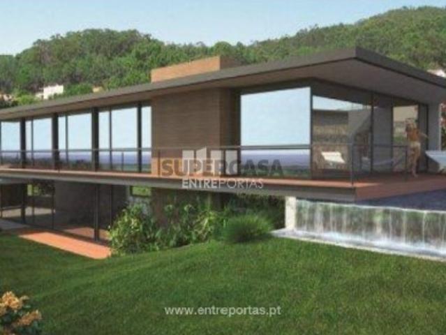 Moradia T3 em Santa Maria Maior e Monserrate e Meadela