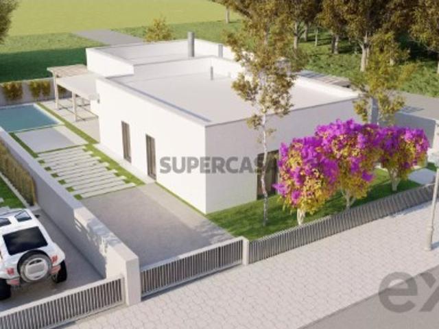 Moradia T3 em Santa Maria, São Pedro e Sobral da Lagoa