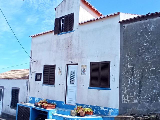 Moradia T3 em Santa Cruz da Graciosa