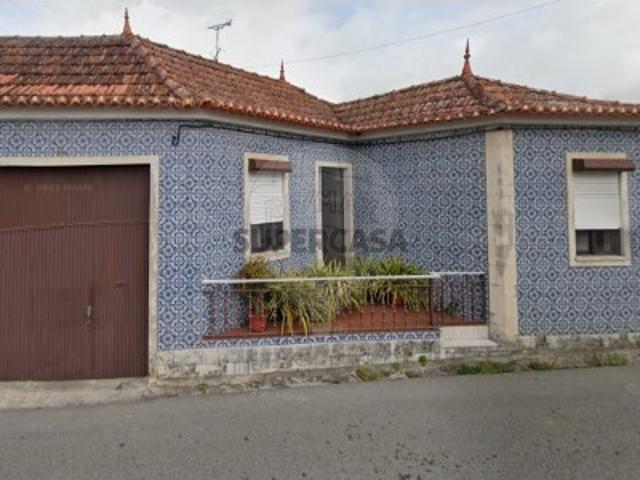 Moradia T2 em Santa Joana