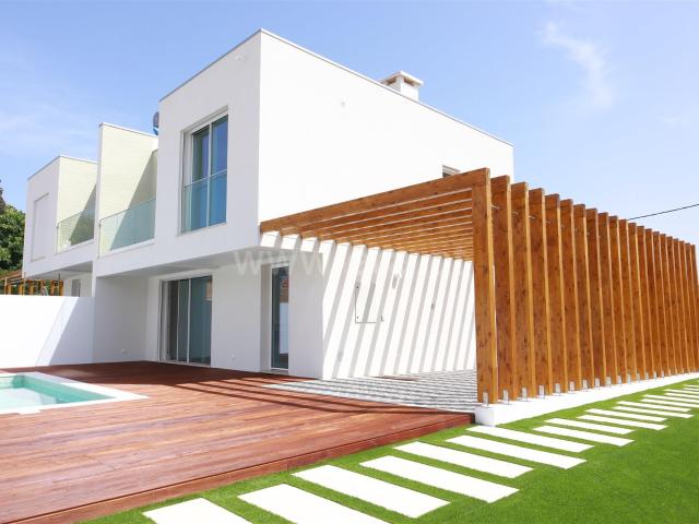 Moradia T3 em Sesimbra 127m² Sesimbra Castelo