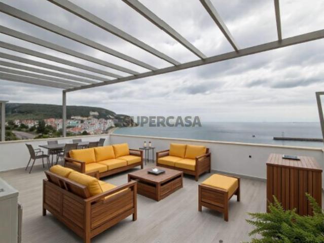 Moradia T3 em Sesimbra Castelo