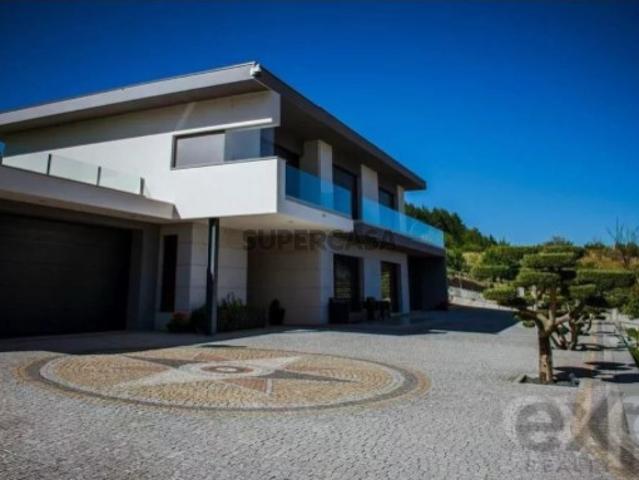 Moradia T3 em Vila Nova Souto D'El Rei
