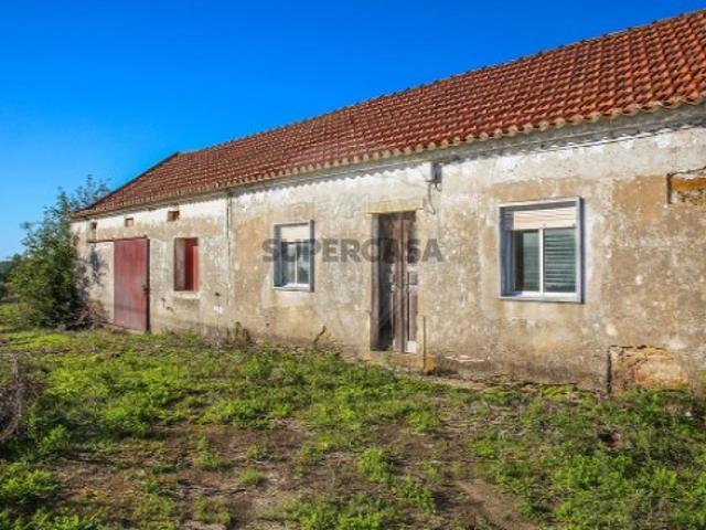 Moradia T3 em Vila Verde dos Francos