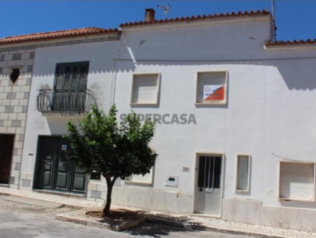Moradia T3 em Vila Viçosa