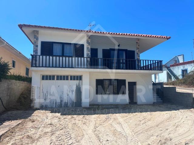 Moradia T3 Feitosa Turquel 120m² Turquel