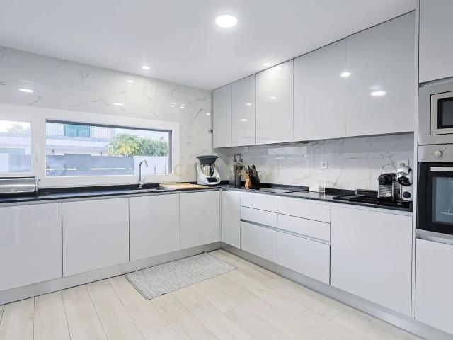 Moradia T3 Fernão Ferro Quinta das Laranjeiras
